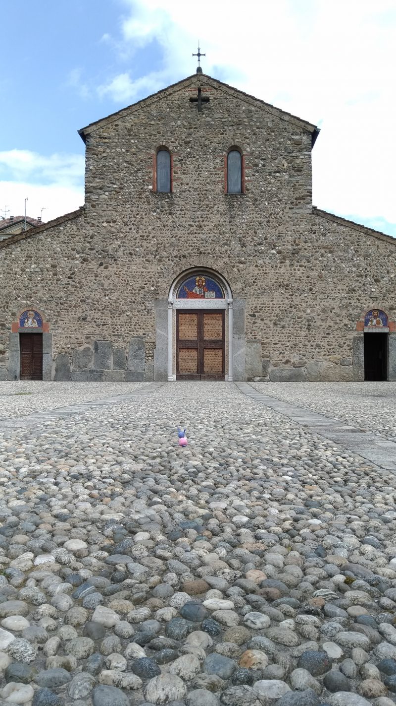 Facciata della Basilica di Agliate